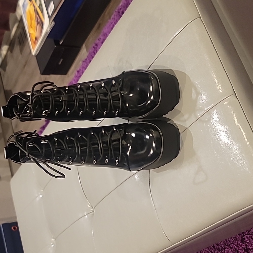 Zara Women Boots